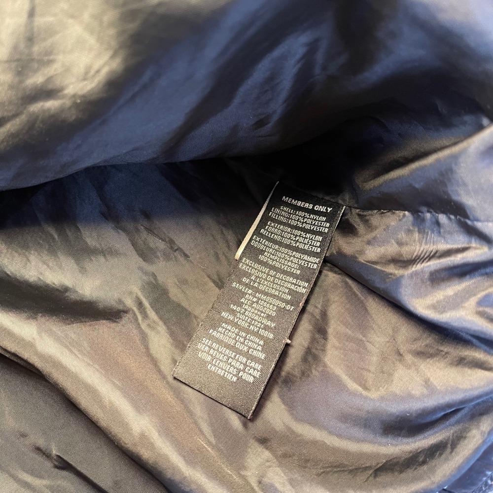 Members Only Mens‎ Black Puffer Hooded Jacket Small Coat Gorpcore Sreetwear Warm - Picture 4 of 7